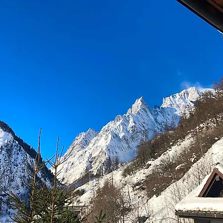 Hotel Joli