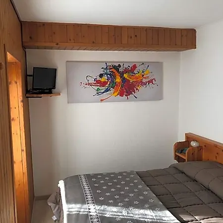 Hotel Joli 2*